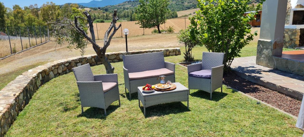 House Castiadas Tra Mare E Montagna Eksteriør bilde